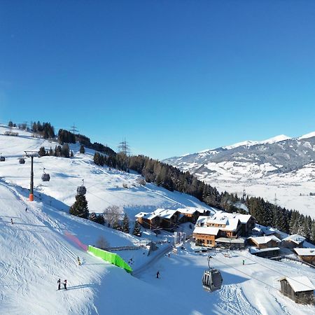 Chaletdorf Zaglgut Kaprun Ski In&Ski Out Bagian luar foto